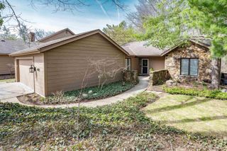 6432 E Canal Pointe Lane, Fort Wayne, IN 46804