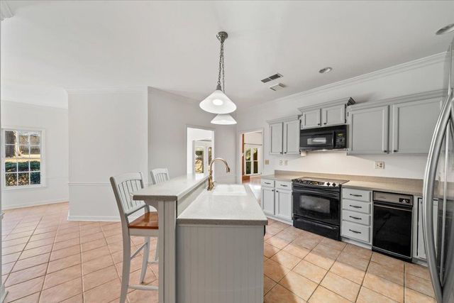 2174 KNOLL LN, Germantown, TN 38138