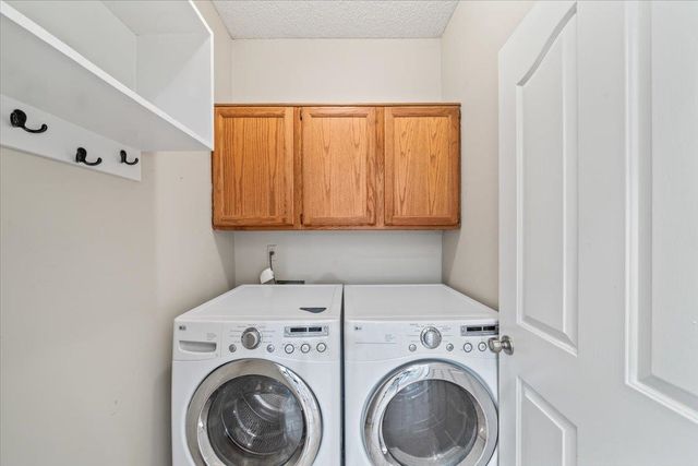 2174 KNOLL LN, Germantown, TN 38138