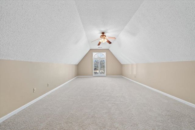 2174 KNOLL LN, Germantown, TN 38138