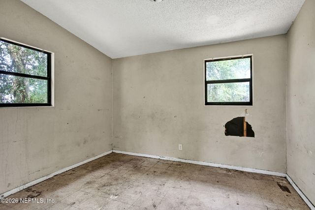 125 WOODSIDE Drive, Orange Park, FL 32073