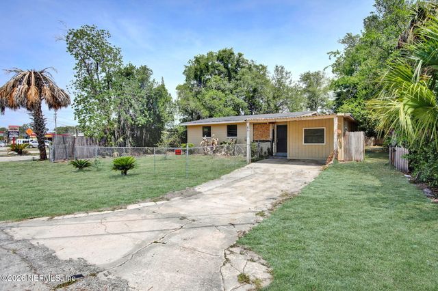 125 WOODSIDE Drive, Orange Park, FL 32073