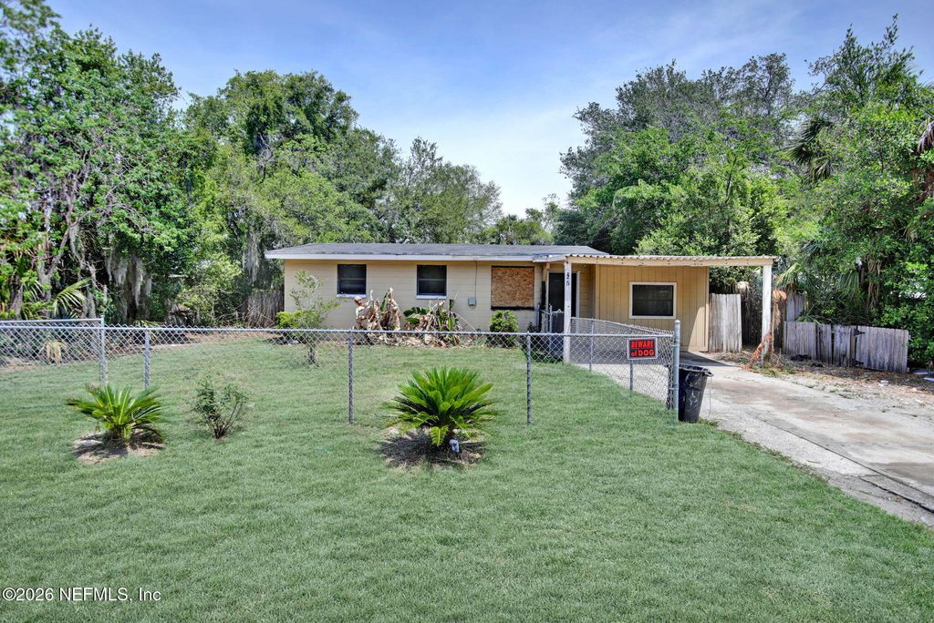 125 WOODSIDE Drive, Orange Park, FL 32073