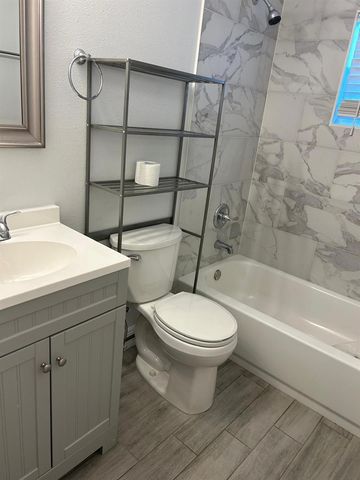 9739 POPLARWOOD COURT, Orlando, FL 32825