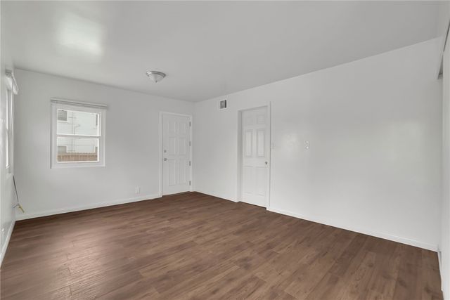 2035 W 102nd Street, Los Angeles, CA 90047