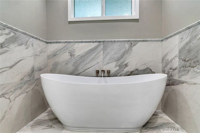 11761 Highview Drive, North Tustin, CA 92705