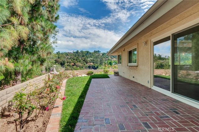 11761 Highview Drive, North Tustin, CA 92705