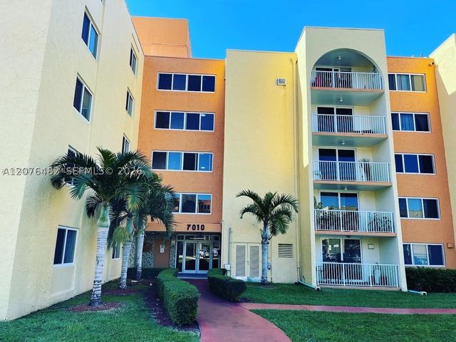 7010 NW 186th St 5-506, Hialeah, FL 33015
