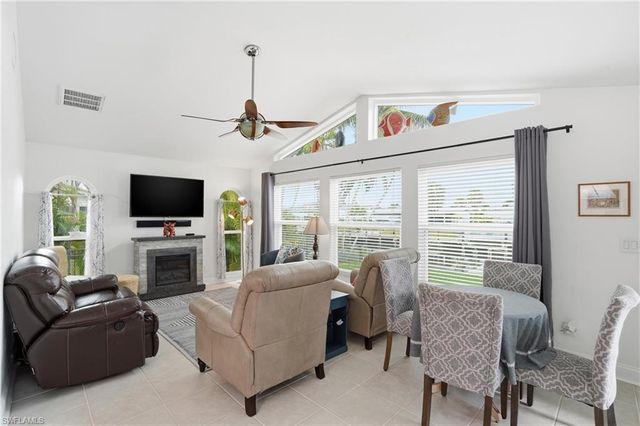 5311 Del Monte CT, Cape Coral, FL 33904