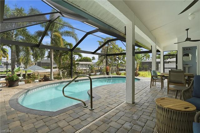 5311 Del Monte CT, Cape Coral, FL 33904