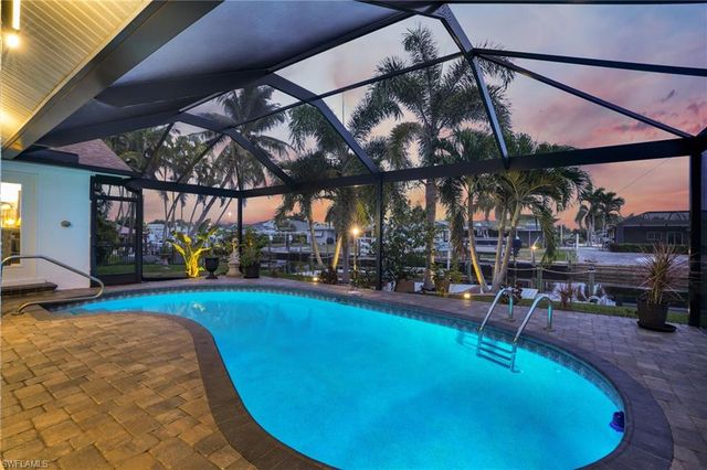 5311 Del Monte CT, Cape Coral, FL 33904