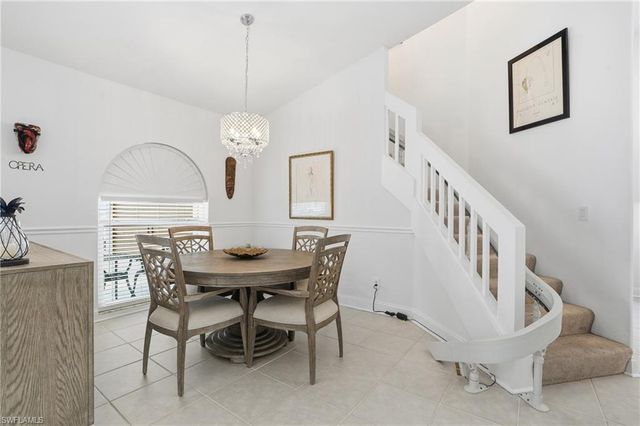 5311 Del Monte CT, Cape Coral, FL 33904