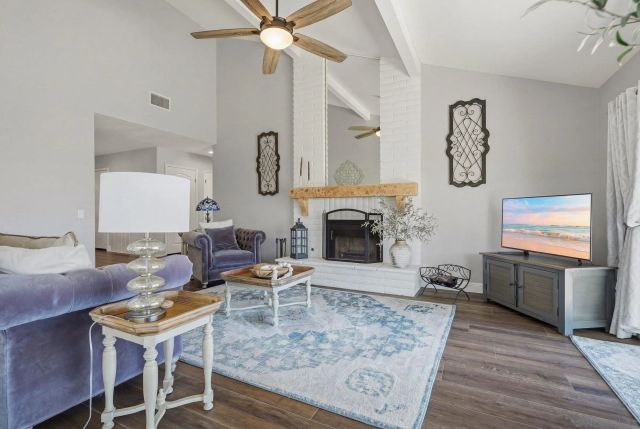 1217 Pfeifer Ln, El Cajon, CA 92020