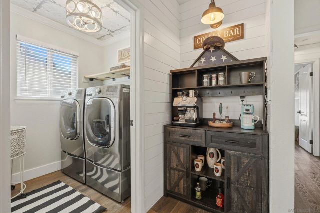 1217 Pfeifer Ln, El Cajon, CA 92020