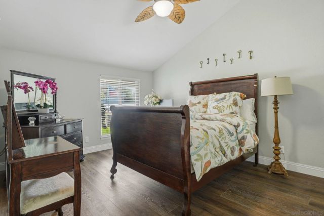 1217 Pfeifer Ln, El Cajon, CA 92020