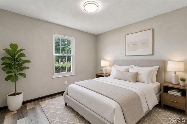 2801 Droste Road, St Charles, MO 63301
