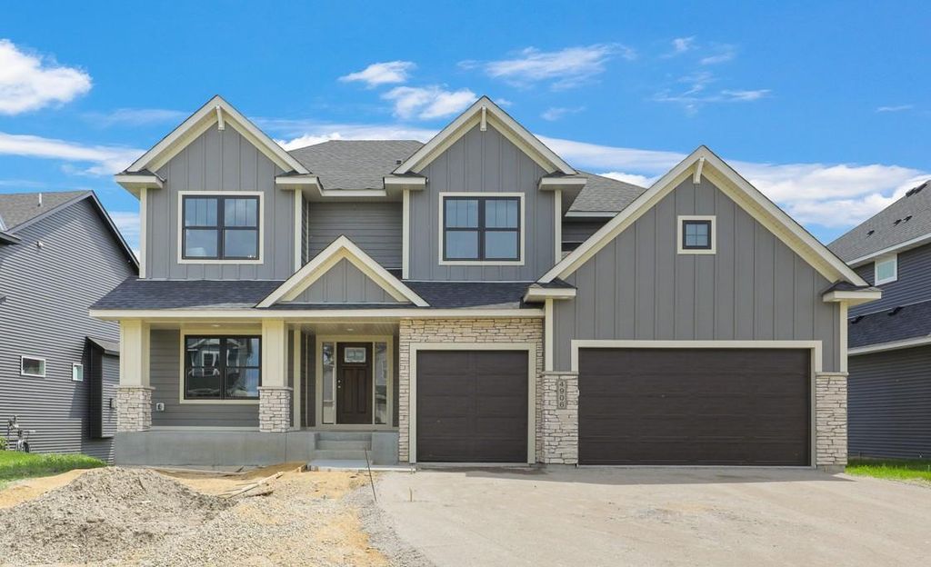 4906 130th Court NE, Blaine, MN 55449