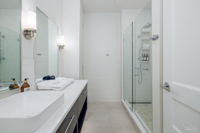 17 Palafox Pl 307, Pensacola, FL 32502