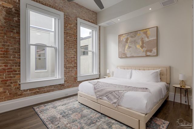 17 Palafox Pl 307, Pensacola, FL 32502