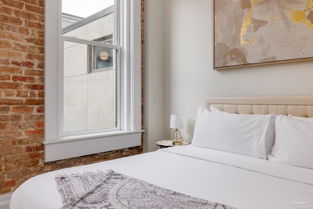 17 Palafox Pl 307, Pensacola, FL 32502