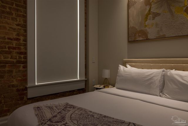 17 Palafox Pl 307, Pensacola, FL 32502