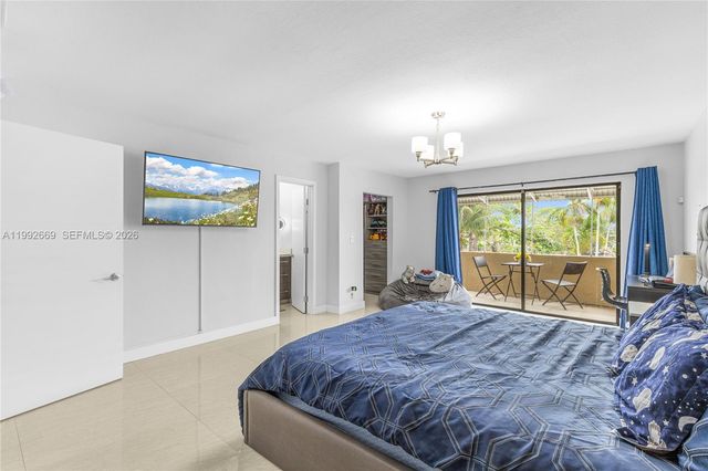 8920 Palm Tree Ln 8920, Pembroke Pines, FL 33024