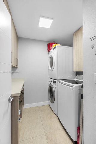 8920 Palm Tree Ln 8920, Pembroke Pines, FL 33024