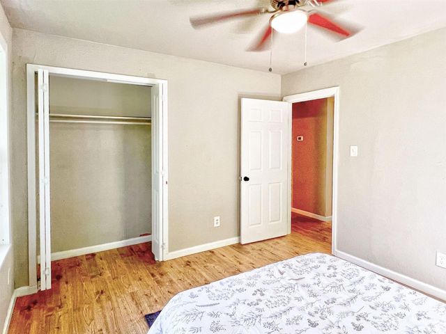 510 Sulphur Street, Houston, TX 77034