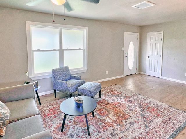 510 Sulphur Street, Houston, TX 77034