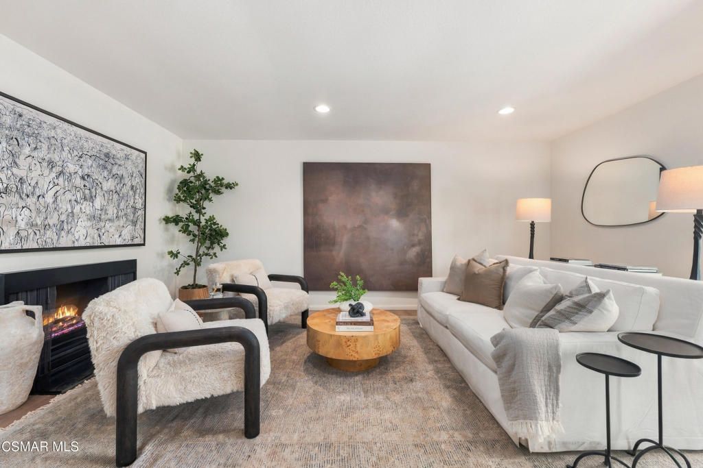2555 Northlake Circle, Westlake Village, CA 91361 — photo 2