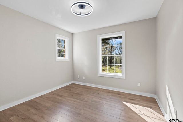 22254 County Road 4142, Lindale, TX 75771