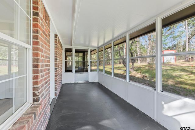 22254 County Road 4142, Lindale, TX 75771