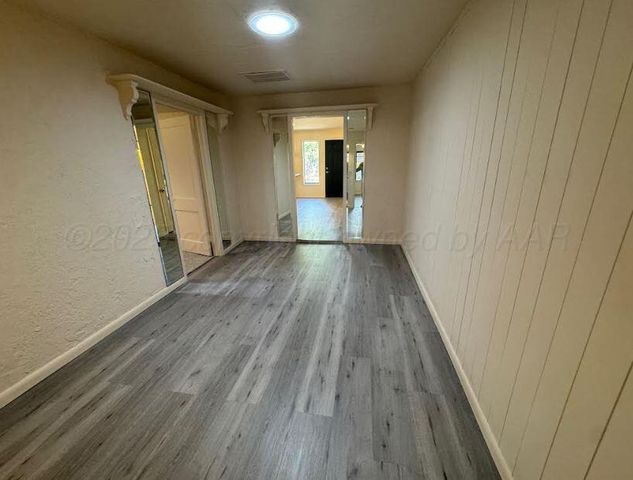 4214 SW 13TH Avenue, Amarillo, TX 79106