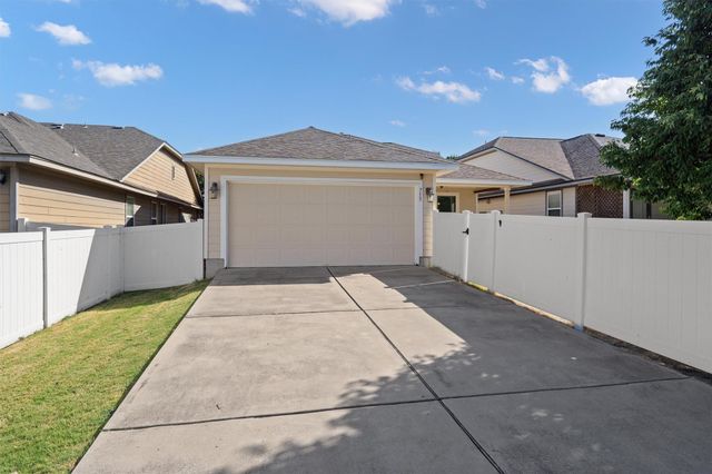 713 Noatak TRL, Pflugerville, TX 78660