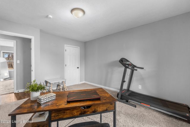 2103 Glenworth Ave, Louisville, KY 40218