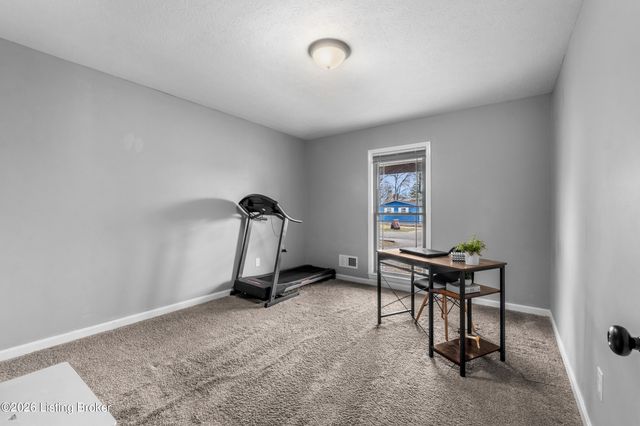 2103 Glenworth Ave, Louisville, KY 40218