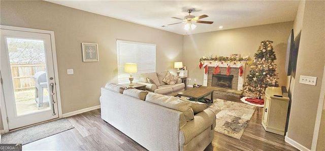 22 Oakbrook Drive SW, Cartersville, GA 30120