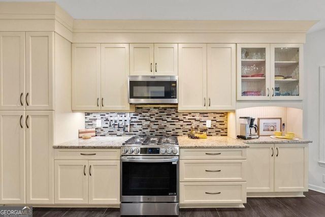 3523 Elinburg Cove Trail, Buford, GA 30519