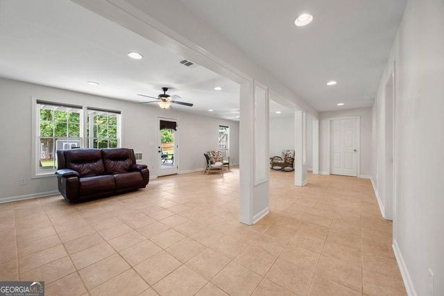 3523 Elinburg Cove Trail, Buford, GA 30519