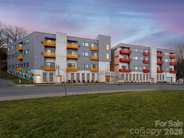 68 Craven Street 203, Asheville, NC 28806
