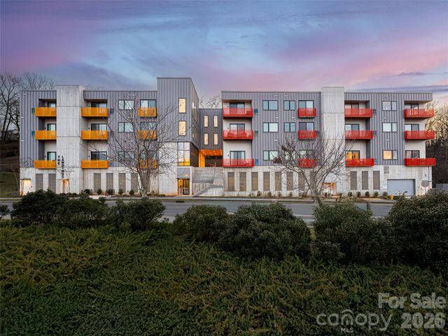 68 Craven Street 203, Asheville, NC 28806