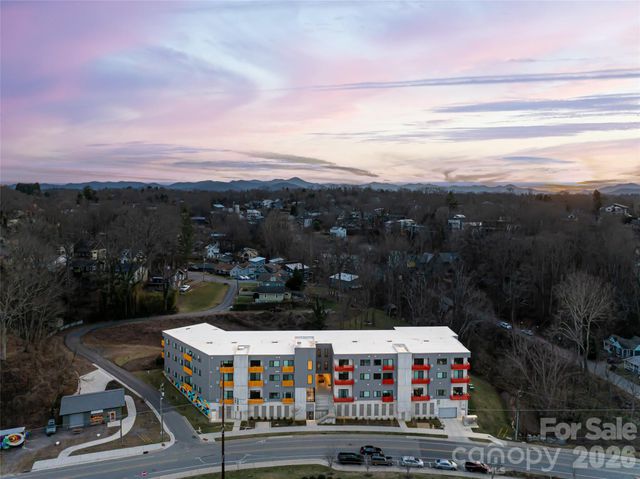 68 Craven Street 203, Asheville, NC 28806