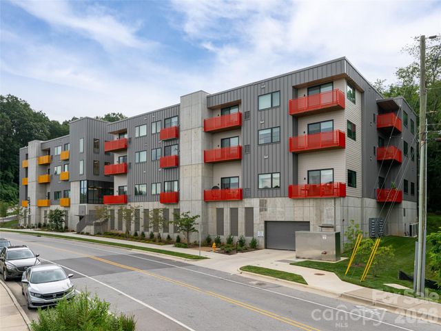68 Craven Street 203, Asheville, NC 28806