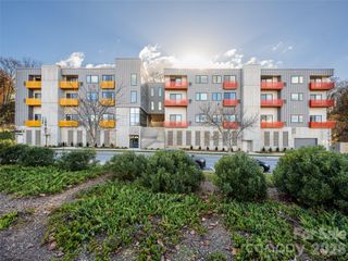 68 Craven Street 203, Asheville, NC 28806