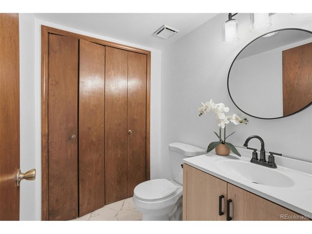 5870 Pemberton Way, Colorado Springs, CO 80919