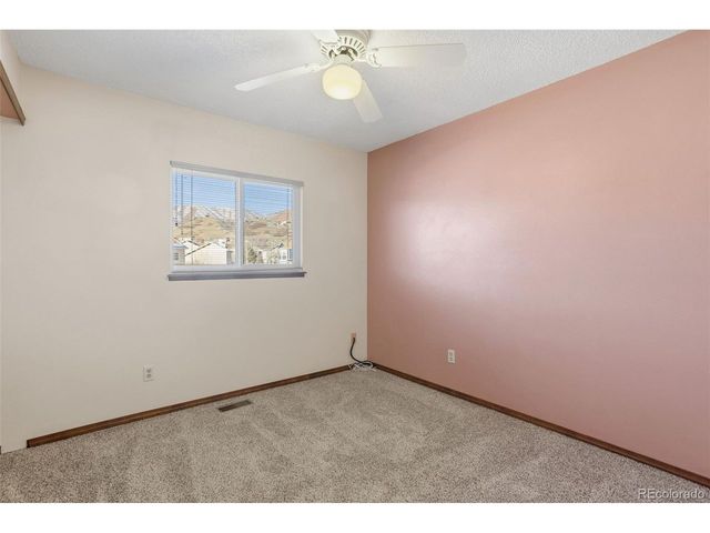 5870 Pemberton Way, Colorado Springs, CO 80919