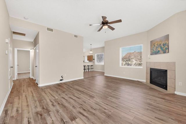 10456 Calle Mirlo NW, Albuquerque, NM 87114