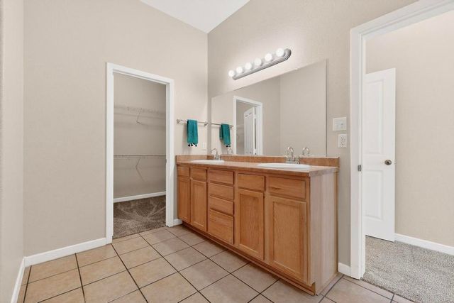 10456 Calle Mirlo NW, Albuquerque, NM 87114