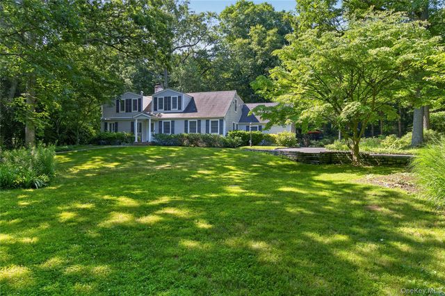 2108 Edge Road, Muttontown, NY 11791