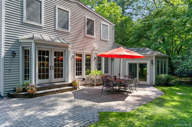 2108 Edge Road, Muttontown, NY 11791
